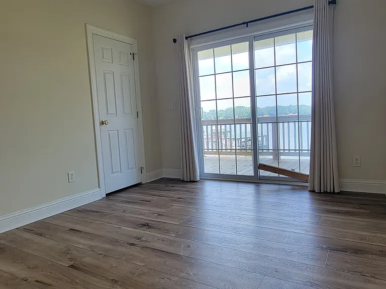 137 Fern Haven Ln — Photo 12