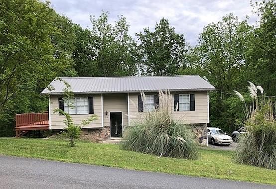 1st image of 1916 Rolling Brook Dr NE