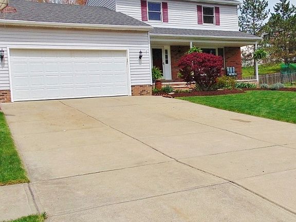 3rd image of 9414 Running Brook Dr