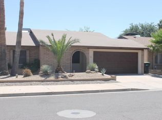 533 E Behrend Dr, Phoenix, AZ 85024