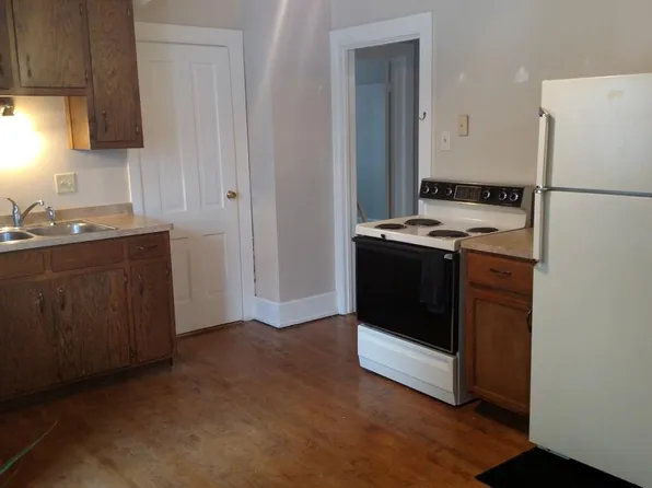 W59N410 Hilbert Ave, Cedarburg, WI 53012