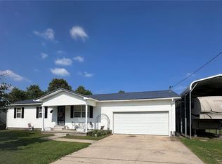 104 Karen St, Sikeston, MO 63801