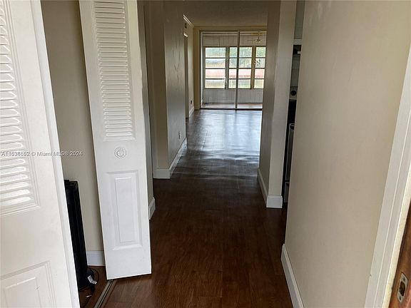 5th image of 6200 NW 62nd St APT 204