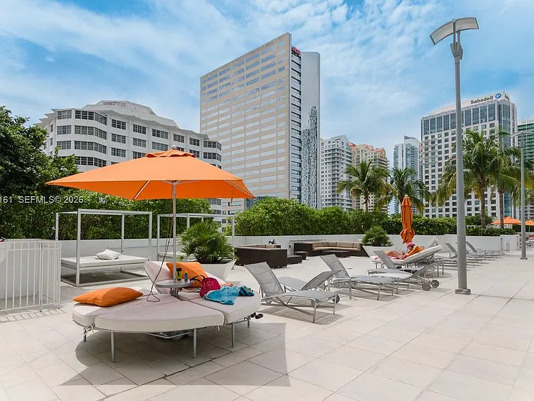 950 Brickell Bay Dr #1701 — Photo 25