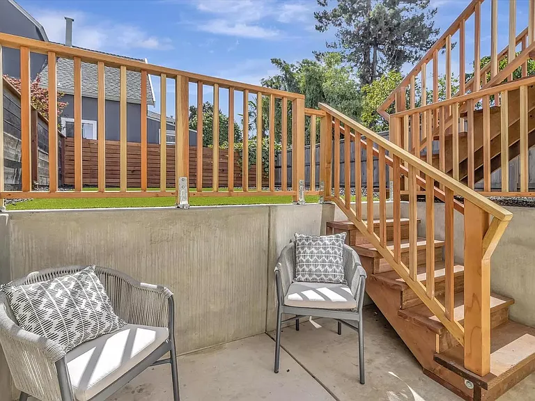 Private Patio.