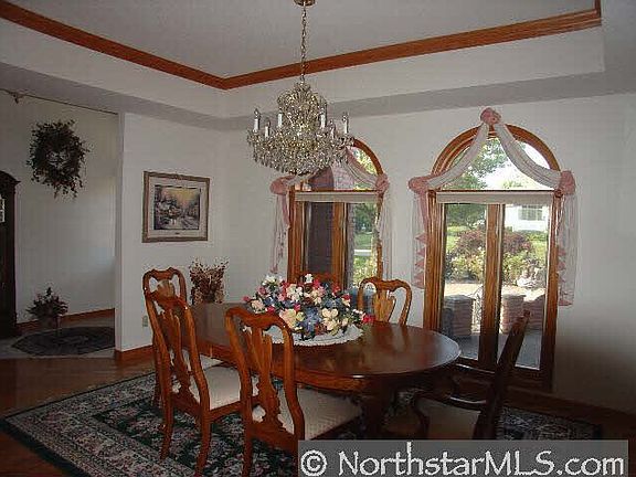 3rd image of 2137 Clinton Drive S
