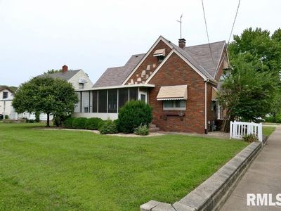 615 Meadow Ave, East Peoria, IL, 61611
