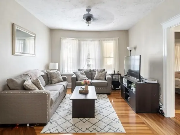 44 Green Rd #2, Medford, MA 02155