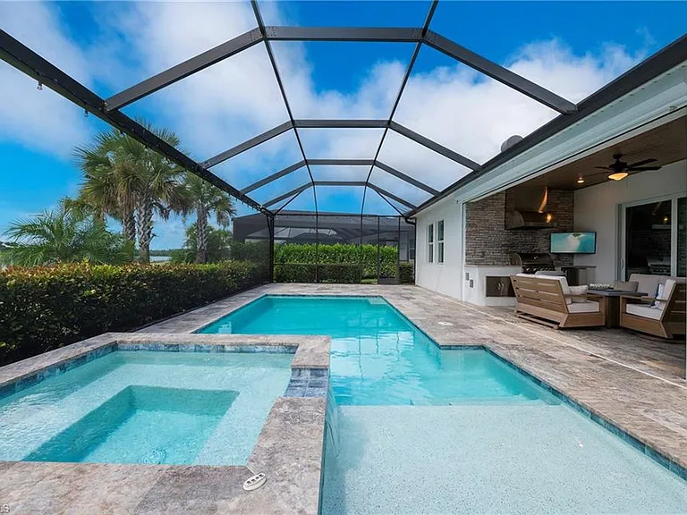 13528 Blue Bay Cir — Photo 24