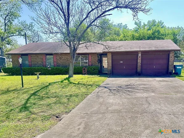 117 Sylvia St, Victoria, TX 77904