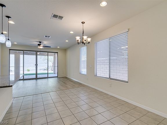 5th image of 135 Berneri Dr