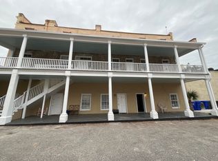 126 Alexander St #D, Charleston, SC 29403