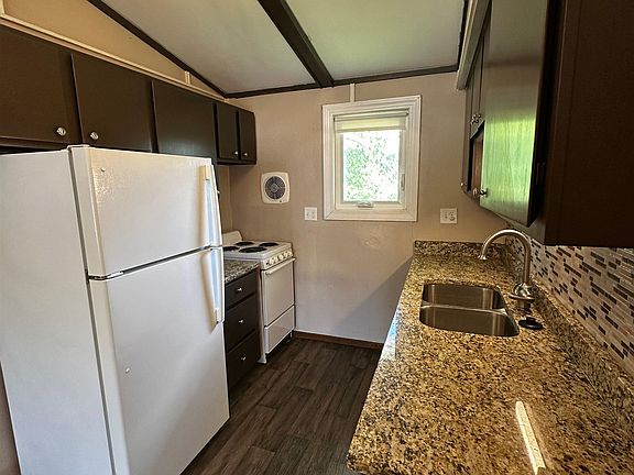 2nd image of 324 N Elizabeth Ave