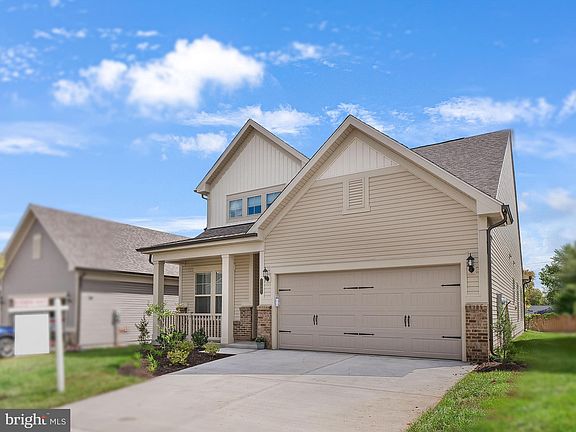 3rd image of 21805 Hawksbill High Cir