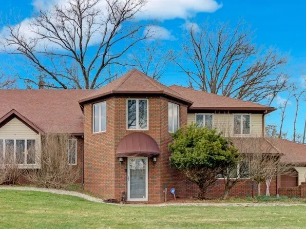 34 Iroquois Trl, Malvern, OH 44644