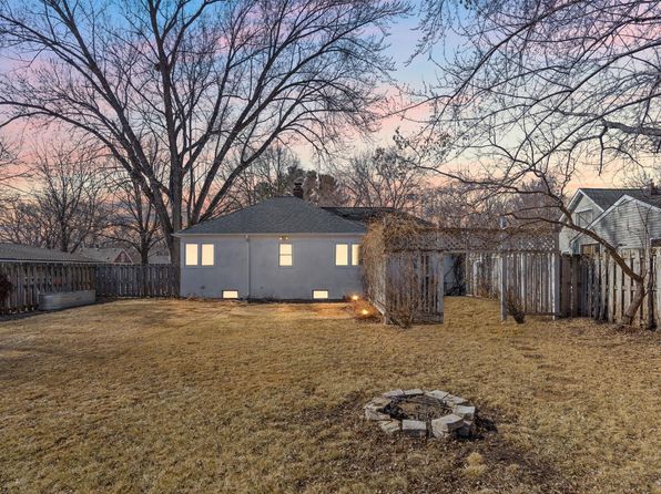 208 11th St S, Hudson, WI 54016