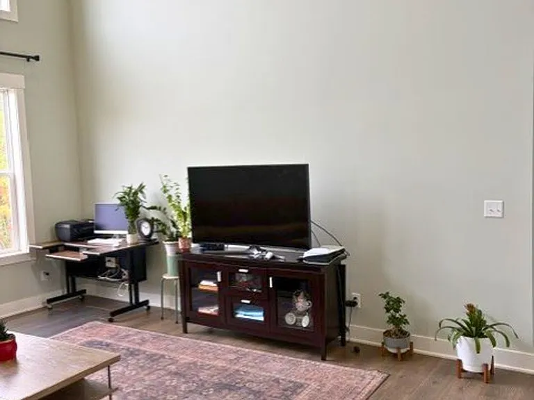 5961 Claymont Ct SE — Photo 25