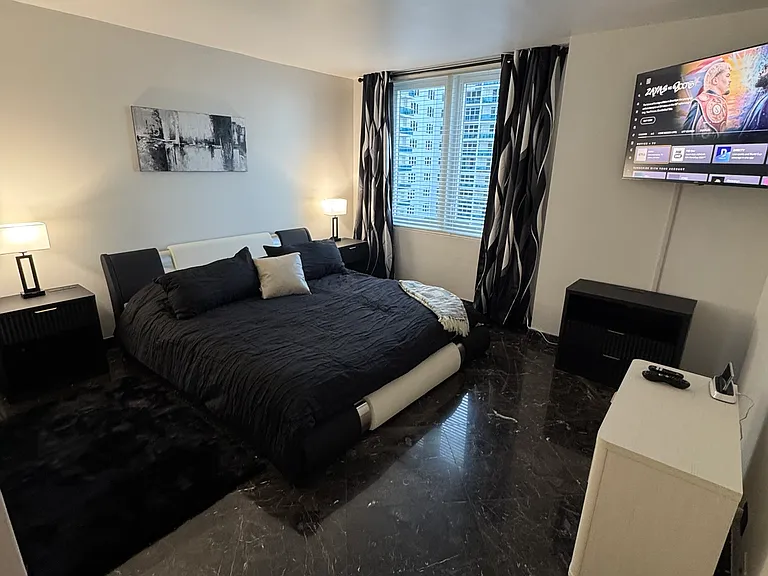 2301 Collins Ave #817 — Photo 48