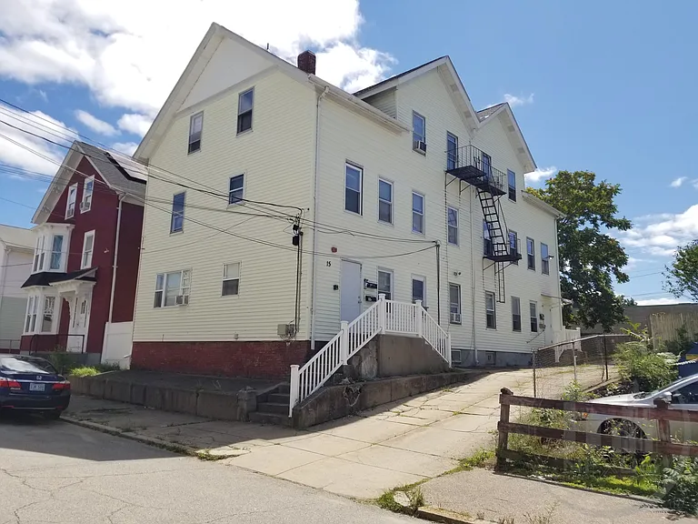 15 Walnut St — Photo 21