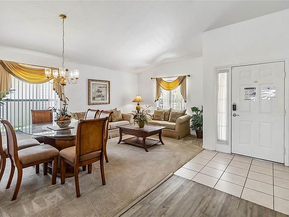 4th image of 2723 Callaway Ln