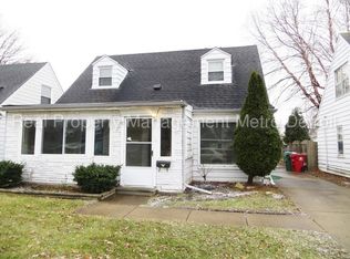 17726 Lincoln Ave, Eastpointe, MI 48021