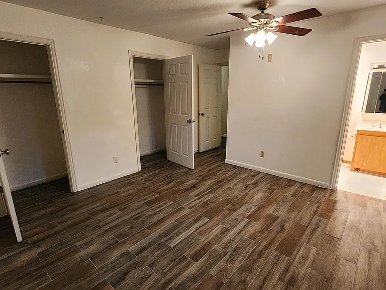 128 Cooper Ct — Photo 19