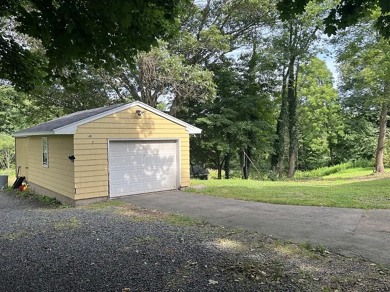 1984 Chamberlain Hwy — Photo 2
