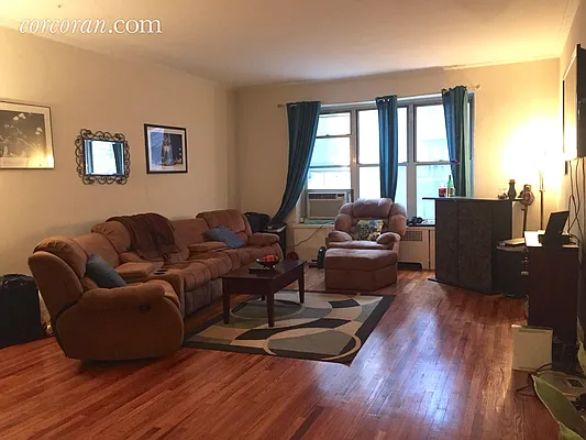 Rented by Corcoran | media 26