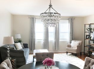 215 Summit Ave #A, Willow Grove, PA 19090