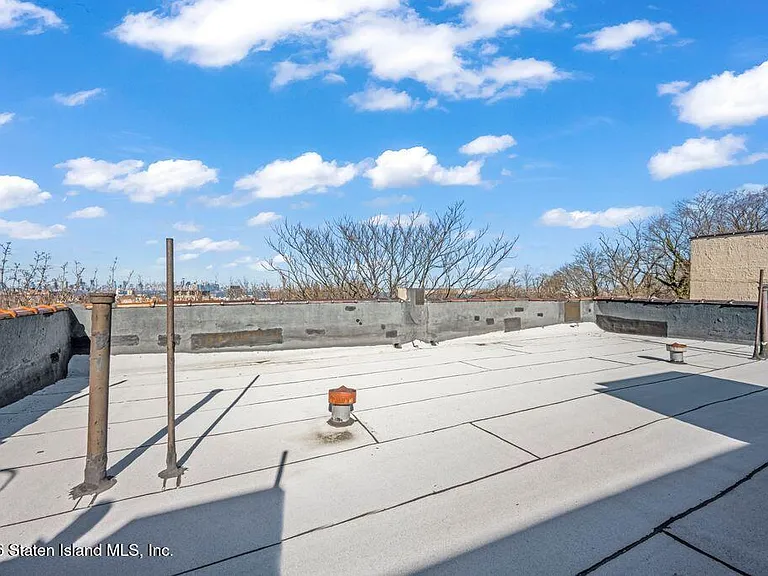 37 Avon Pl #4C — Photo 32