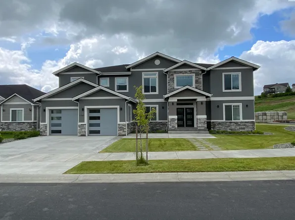 1745 SW Barclay Ridge Dr, Pullman, WA 99163