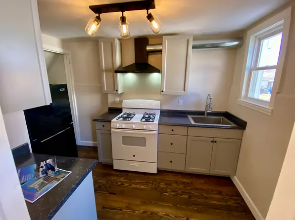 125 Roosevelt Ave, Carteret, NJ 07008