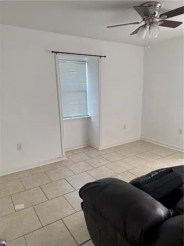 218 N Elm St #C — Photo 6