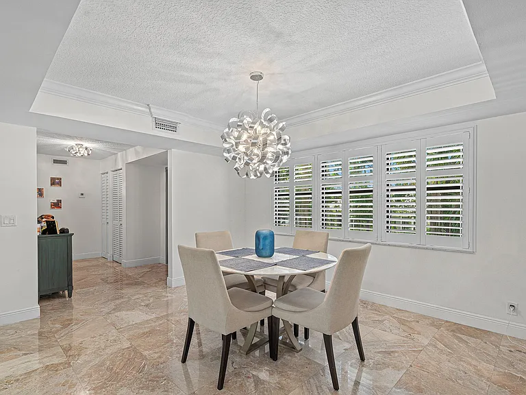 277 N Ocean Blvd #1040 — Photo 7