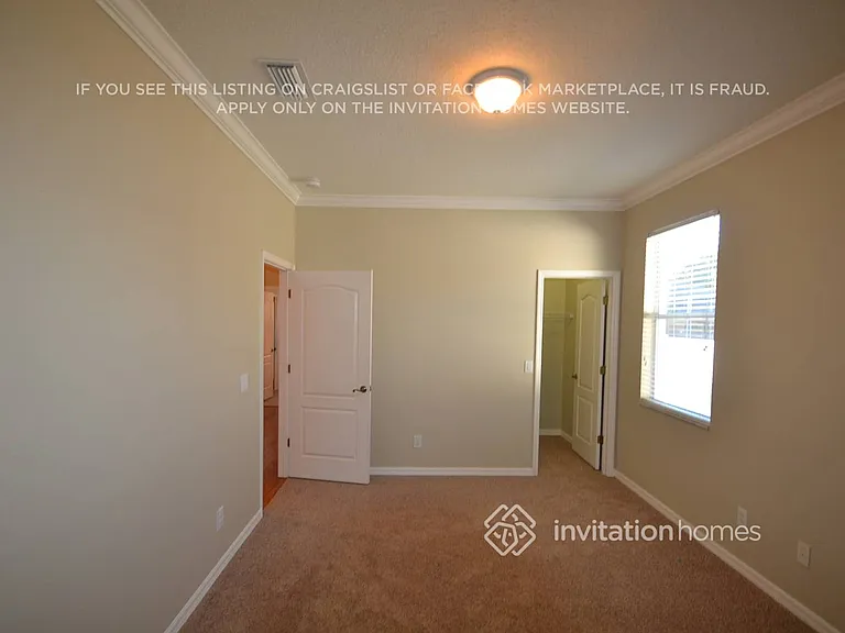 3410 Eastmonte Dr — Photo 11