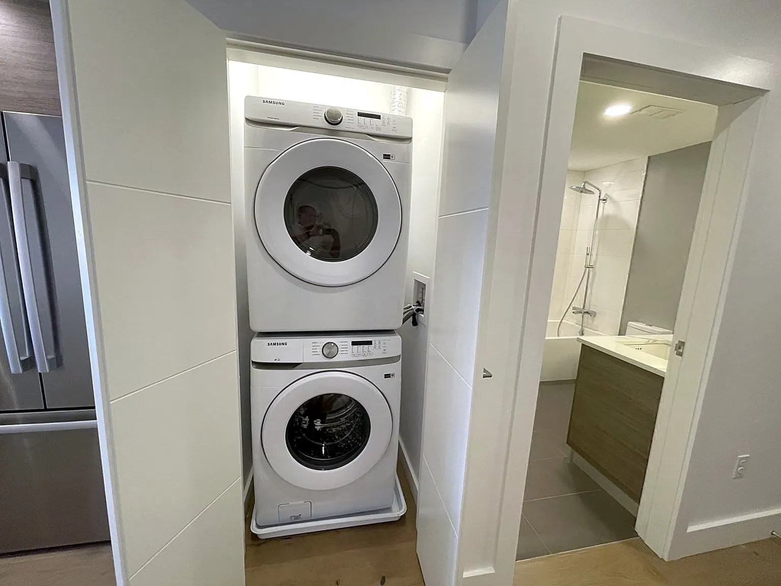 1 bed, 1.0 bath, 779 sqft, $3,200 — Photo 4