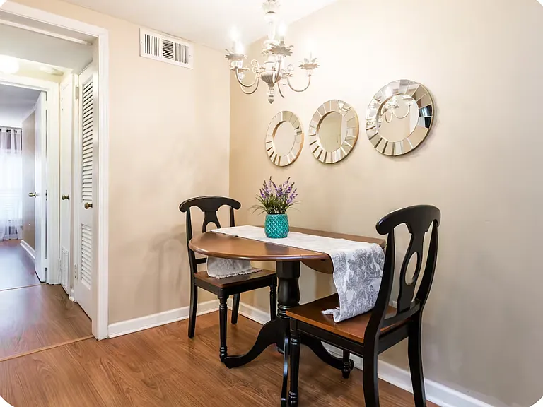 887 Vedado Way NE #4 — Photo 15