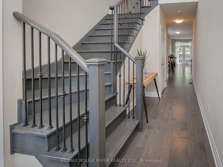 453 Mahogany Ct — Photo 14