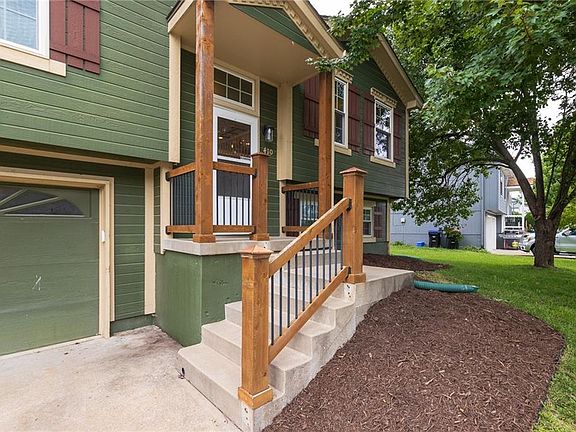 3rd image of 410 Copeland Dr