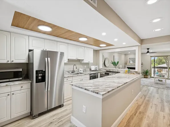 (undisclosed Address), Dunedin, FL 34698