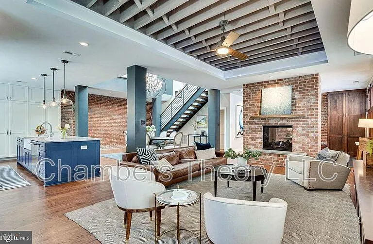 1420 Paloma Way NW — Photo 5
