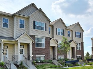 306 Concord Ct, Morton Grove, IL 60053