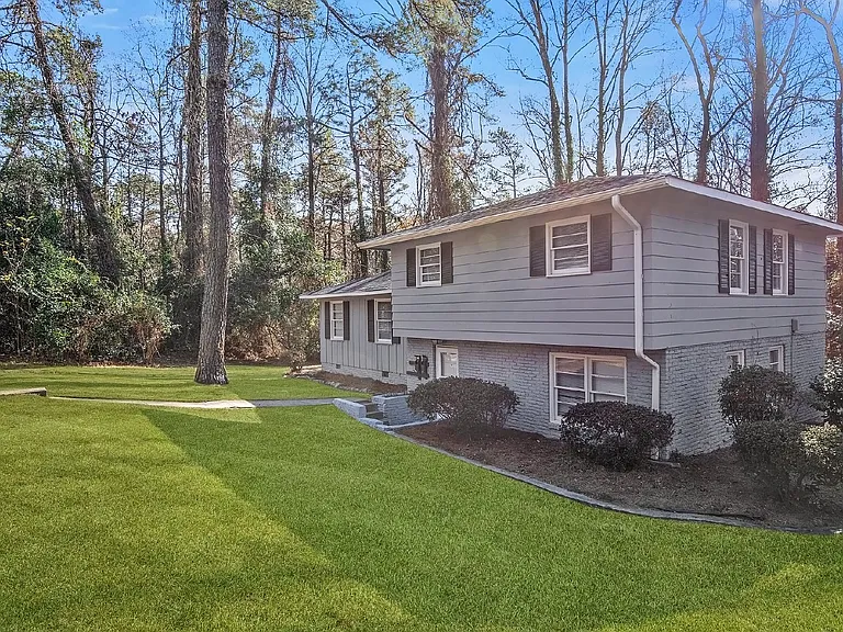 1401 Briarcliff Dr #B — Photo 4