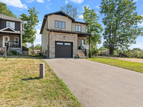 38 Payette Dr, Penetanguishene, ON L9M 1H5