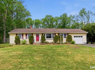 8 Gem Drive, Ellington, CT 06029