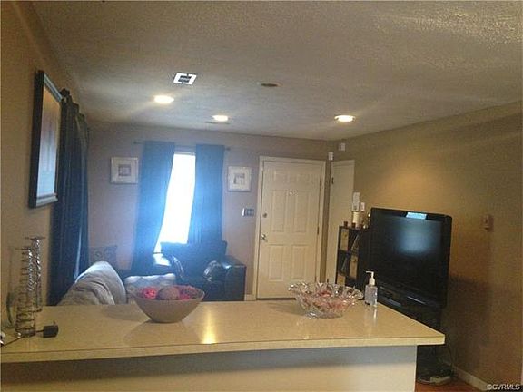 2nd image of 802 Windomere Ave