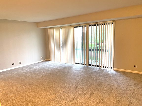 3rd image of 1150 E Randville Dr Unit 2K