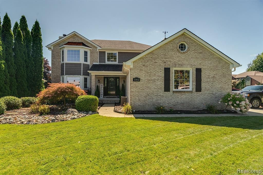 33412 Mulvey Rd, Fraser, MI 48026 Zillow