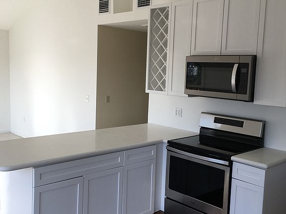 3rd image of 1123 Caribbean Dr S