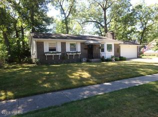 2244 Thornwood St SW, Wyoming, MI 49519